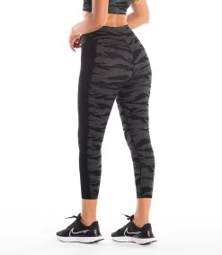 Agile ⅞ Tech Pants -Fitness Equipment Store Agile Pant BJSF 4