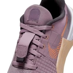 Nike Metcon 8 Premium Women’s Training Shoes - Purple Smoke/Dark Smoke Grey/Pure Platinum/Metallic Copper -Fitness Equipment Store image 4ccc460a 640c 450f bd8e 571bdec0e27f