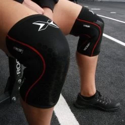 Picsil Hex Tech 7mm Knee Sleeves - Black/Red 13 Picsil Hex Tech 7mm Knee Sleeves - Black/Red -Fitness Equipment Store image dd5104a2 25e9 492c a4e1 c65ad58c650d