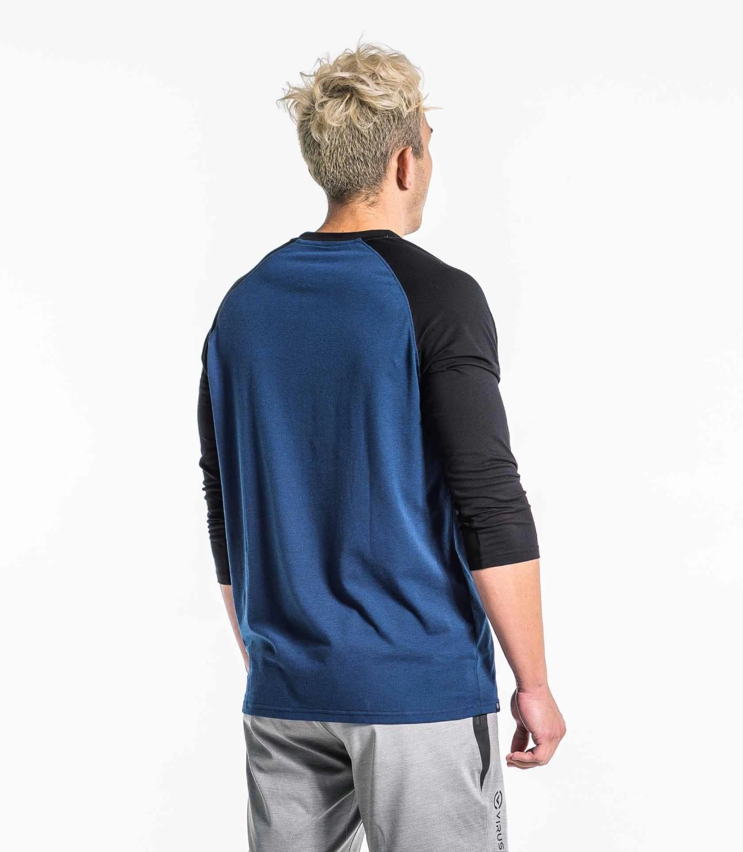 Retro Crest 3/4 Raglan Tee 4 Retro Crest 3/4 Raglan Tee - Image 2