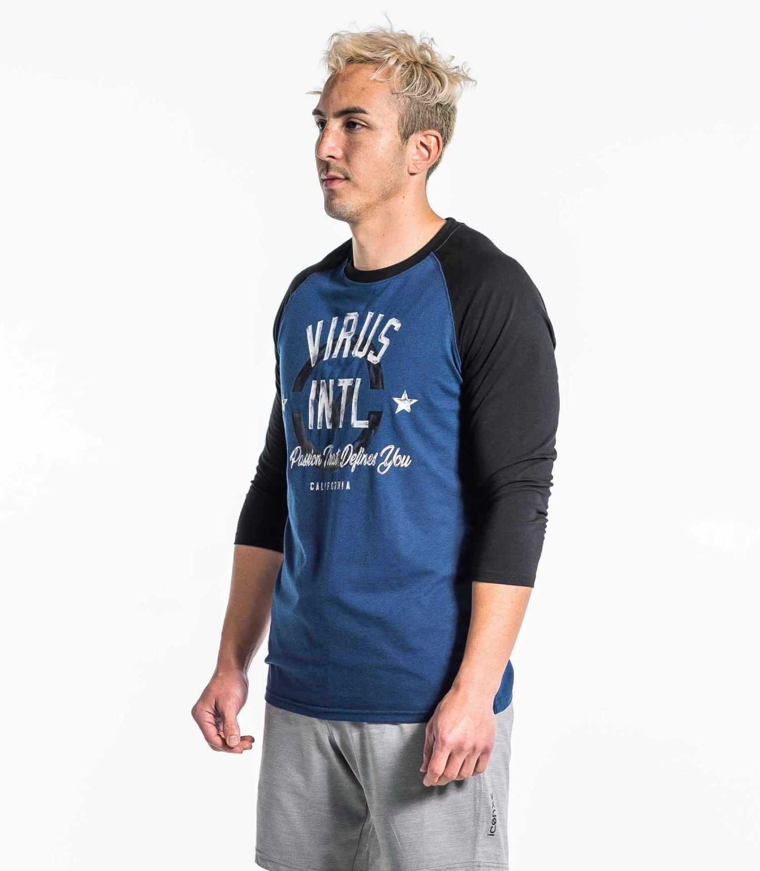 Retro Crest 3/4 Raglan Tee 5 Retro Crest 3/4 Raglan Tee - Image 3